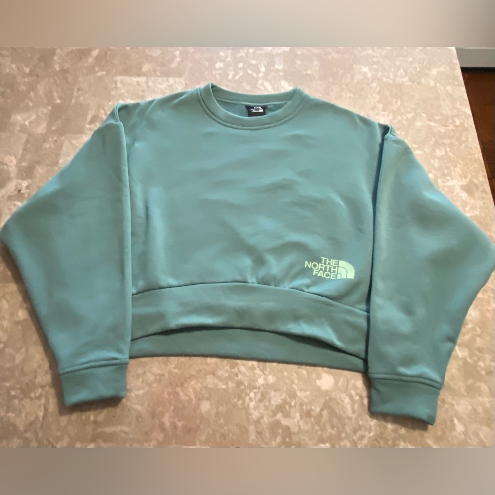 The North Face Women's cropped Crew Neck Sweatshirt